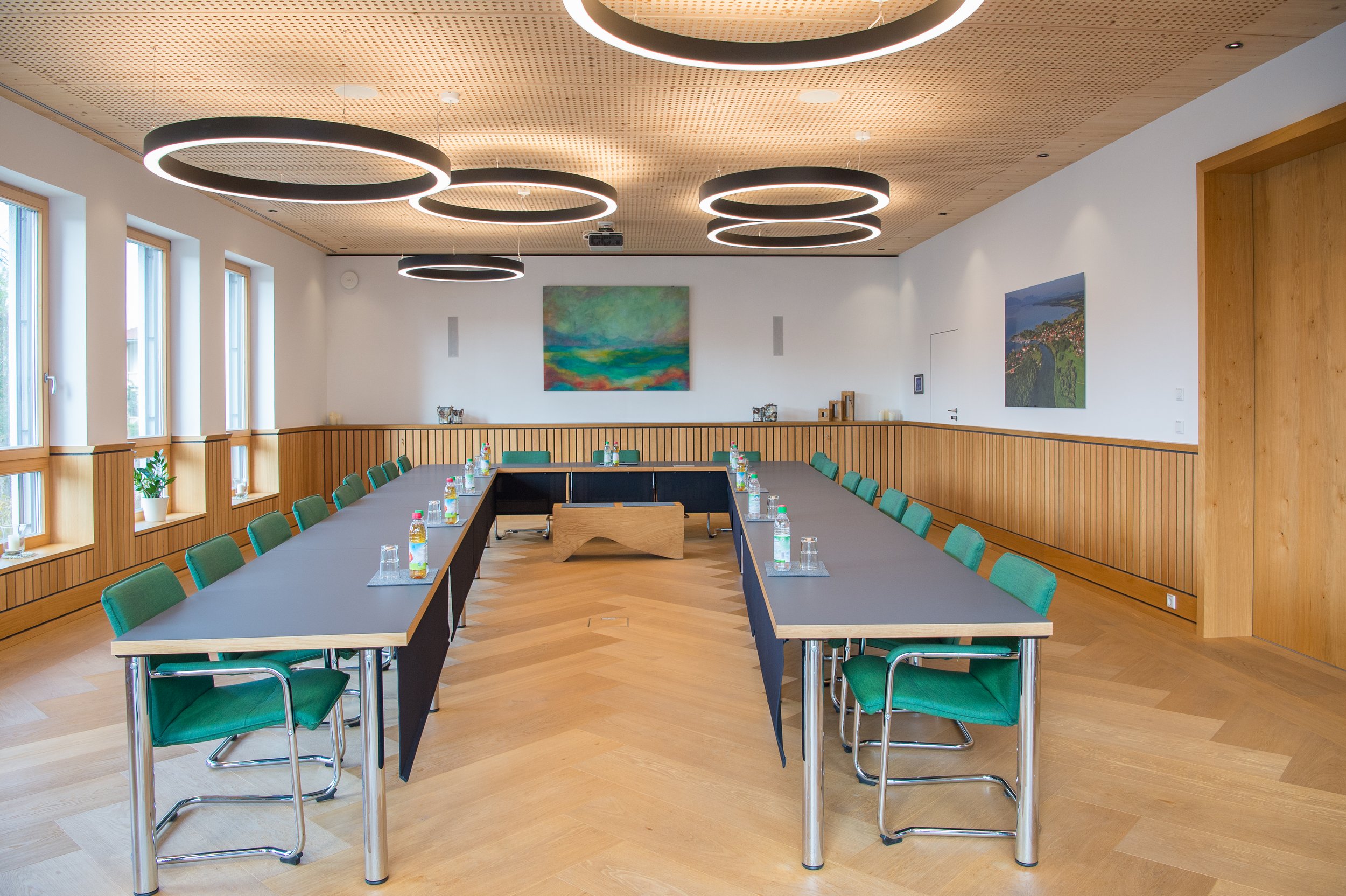 Sitzungssaal im Rathaus in Seebruck